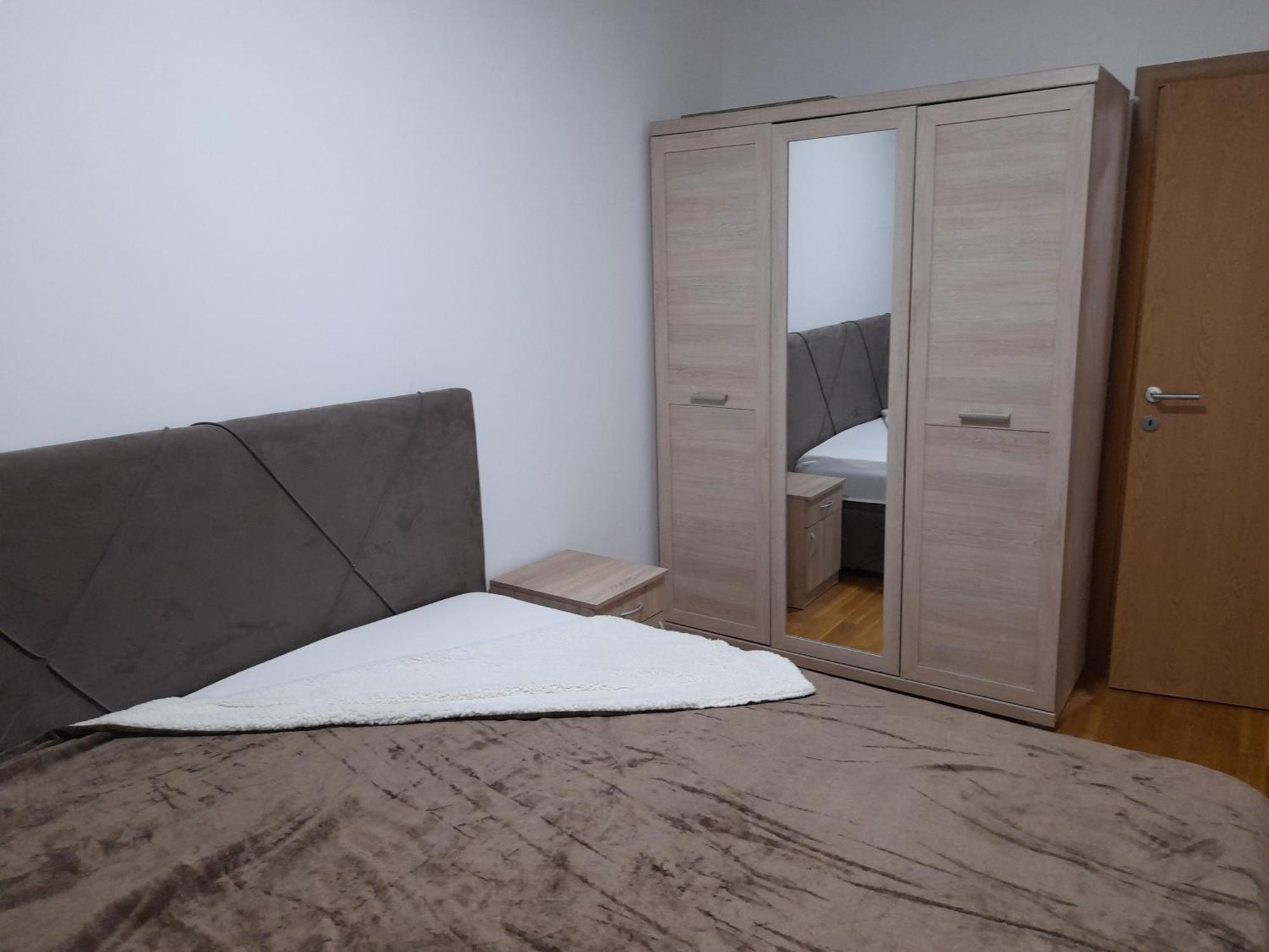 Ogi Apartman Leilighet Podgorica Eksteriør bilde